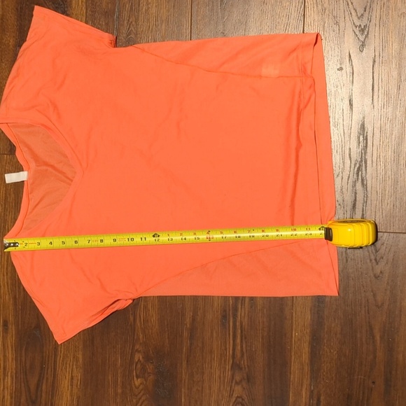 Lole Workout Tee - Picture 2 of 6